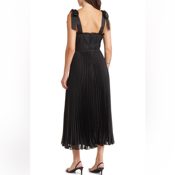 Adelyn Rae Bianca Pleated Organza Midi Dress - Picture 3 of 4